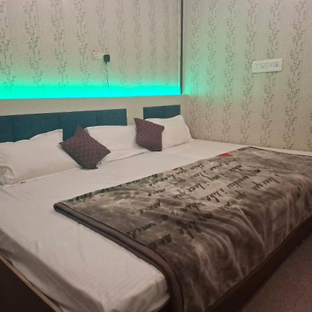 Hotel Sgh Subhadra Guest House Ayodhya Exterior foto